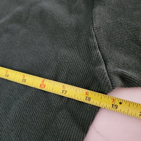 30% off bundles Gap ribbed t shirt size Large - Picture 4 of 6